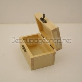 Дървена кутия с овален капак 9,0 х 5,0 х 5,5 см.