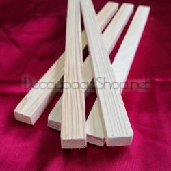 Дървена пръчка 30 x 2 х 1,4сm