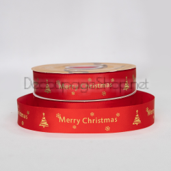 Коледна сатенена панделка Merry Christmas със златен печат 25 мм / 10м червено/елха