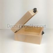 Дървена кутия  10 х 10 х 5 см.