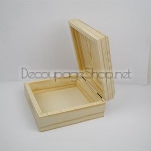 Дървена кутия 16 х 16 х 7см - 16167D