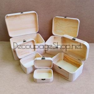 Дървени кутии за декупаж - 18,0 х 13,0 х 8,8 см.