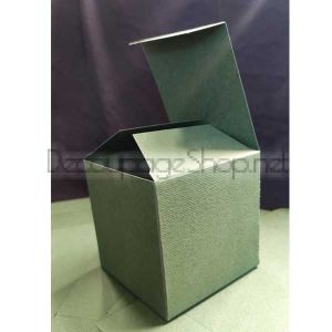 Малка Картонена Кутия с Форма на Куб 7 x 7 x 7 cm - ЗЕЛЕН РЕЛЕФЕН КАРТОН - 10 броя