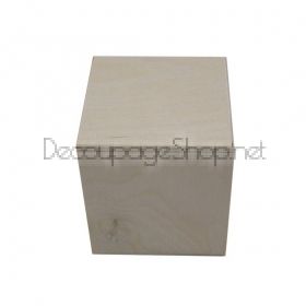 Дървена кутия 10 х 10 см - DK101011