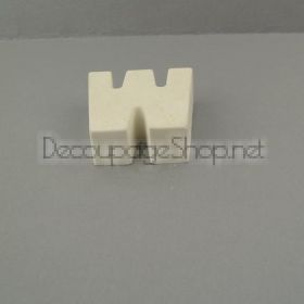 Отливка на керамична буква “W“